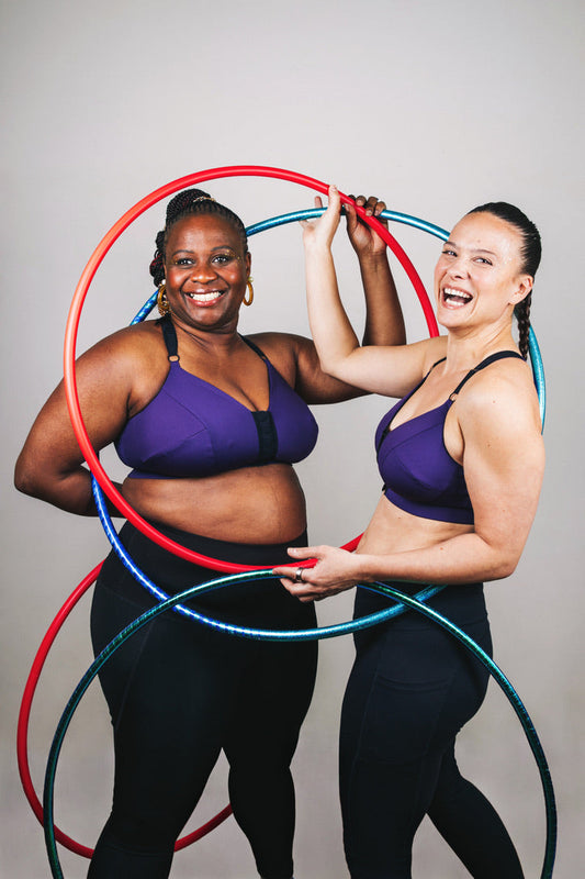 85D, 90F, 100E… CES TAILLES QUI NE TROUVENT JAMAIS DE BRASSIÈRE DE SPORT (JUSQU’À KEYLA)